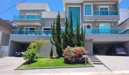 Casa com 4 quartos - Suru - Santana de Parnaíba/SP