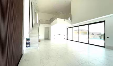 Casa com 4 Quartos - Alphaville - Santana de Parnaíba/SP