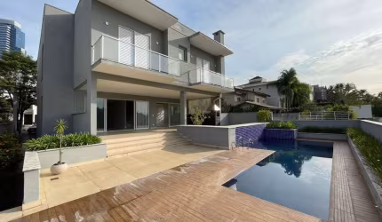 Casa com 4 dormitórios à venda, 600 m² por R$ 6.000.000 - Alphaville - Barueri/SP