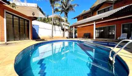 Casa com 5 dormitórios à venda, 693 m² por R$ 2.300.000 - Alphaville - Santana de Parnaíba/SP