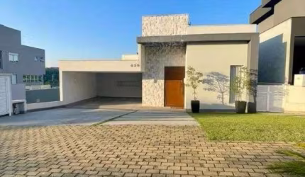 Casa com 3 Quartos - Alphaville - Santana de Parnaíba/SP