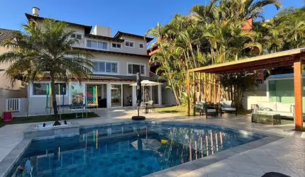 Casa com 5 dormitórios à venda, 400 m² por R$ 3.990.000,00 -  Alphaville - Santana de Parnaíba/SP