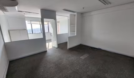Sala de 55 m²  - Alphaville - Santana de Parnaíba/SP