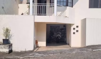 Casa com 2 dormitórios à venda, 116 m² por R$ 675.000,00 - Vila São Luiz (Valparaízo) - Barueri/SP