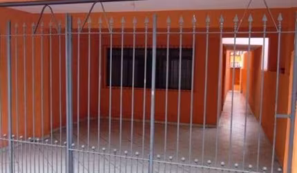 Casa com 2 dormitórios à venda, 126 m² por R$ 640.000,00 - Jardim Jandira - Jandira/SP
