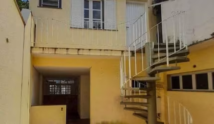 Casa com 2 dormitórios para alugar, 170 m² por R$ 8.030,00/mês - Jardim dos Camargos - Barueri/SP
