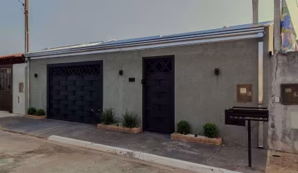 Casa com 3 quartos à venda, 170 m² por R$ 320.000 - Centro - Adolfo/SP