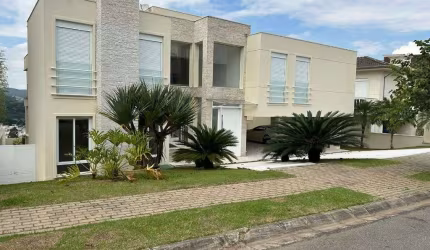 Casa com 4 Quartos - Tamboré - Santana de Parnaíba/SP