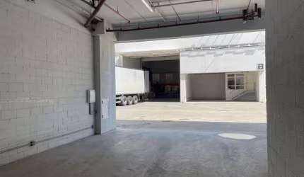 Galpão de 1100m²  - Polo Industrial Jandira II - Jandira/SP
