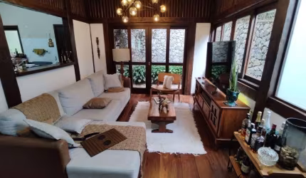 Casa com 4 dormitórios à venda, 270 m² por R$ 1.300.000,00 - Transurb - Itapevi/SP
