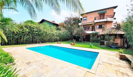 Casa com 4 dormitórios à venda, 350 m² por R$ 1.700.000,00 - Nova Higienópolis - Jandira/SP