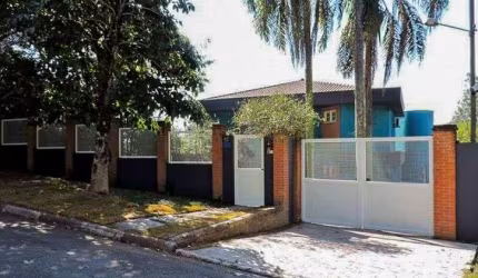 Casa com 6 dormitórios, 550 m² - venda por R$ 3.800.000 ou aluguel por R$ 13.758/mês - Vila Appia Antica - Carapicuíba/SP