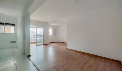 Apartamento com 2 dormitórios para alugar, 76 m² por R$ 3.500/mês - Jardim Tupanci - Barueri/SP