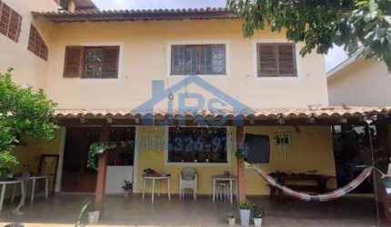 Casa com 3 dormitórios à venda, 248 m² por R$ 1.200.000,00 - Jardim dos Camargos - Barueri/SP