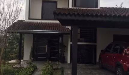 Sobrado com 3 dormitórios à venda, 200 m² por R$ 900.000,00 - Chácara Roselândia - Cotia/SP
