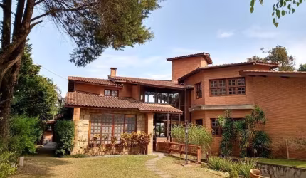 Sobrado com 4 dormitórios à venda, 890 m² por R$ 1.970.000,00 - Altos de São Fernando - Jandira/SP