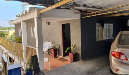 Casa com 3 dormitórios à venda, 318 m² por R$ 1.050.000,00 - Jardim dos Camargos - Barueri/SP