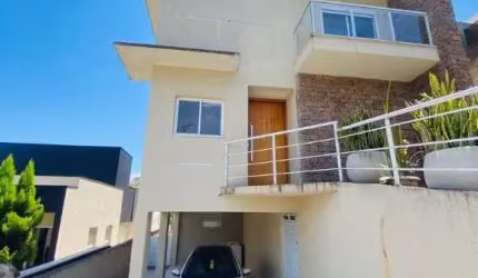 Sobrado com 3 dormitórios à venda, 360 m² por R$ 2.800.000,00 - New Ville - Santana de Parnaíba/SP