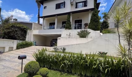 Casa com 4 dormitórios à venda, 477 m² por R$ 2.150.000,00 - Nova Higienópolis - Jandira/SP