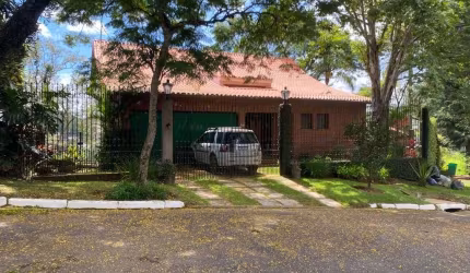 Casa com 4 dormitórios à venda, 404 m² por R$ 1.675.000,00 - Altos de São Fernando - Jandira/SP