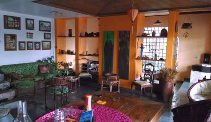 Sobrado com 3 dormitórios à venda, 350 m² por R$ 1.595.000,00 - Gramado - Cotia/SP