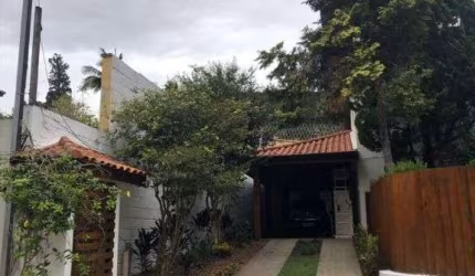 Casa com 5 dormitórios à venda, 380 m² por R$ 1.490.000,00 - Granja Viana - Cotia/SP
