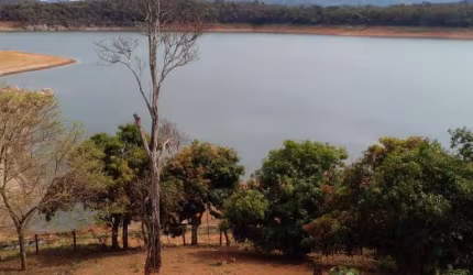 Chácara a venda na represa de Vargem próximo de Joanópolis