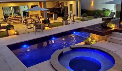 Casa a venda condomínio
