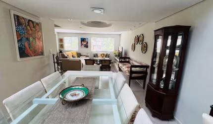 Sobrado no bairro Ahú com 188m², 3 dormitórios ( sendo 1 suíte ) e 3 vagas - Ahú - Curitiba - PR