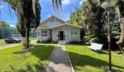 Chácara com 4.136,36m² no Jardim das Graças em Colombo, 4 quartos, piscina e campo de futebol, Colombo - PR