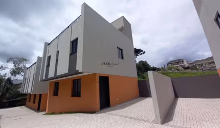 Sobrado em condomínio no bairro Abranches com 122m², 3 dormitórios ( sendo 1 suíte ) e 2 vagas - Abranches - Curitiba - PR