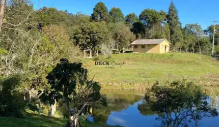 Chácara em São José dos Pinhais com 12.000m², com lago, chalé e casa - São José dos Pinhais - PR