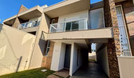 Sobrado no Bairro do Pilarzinho com 180m², 4 dormitórios ( sendo 2 suítes ) e 3 vagas - Pilarzinho - Curitiba - PR