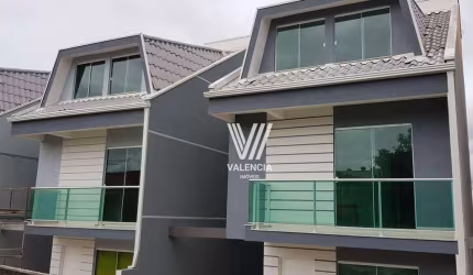 Sobrado com 3 dormitórios à venda, 146 m² por R$ 760.000,00 - Cajuru - Curitiba/PR