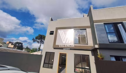 Sobrado | 3 dorm | Suíte | 2 vagas | 147 m² priv | Lindóia - Curitiba/PR