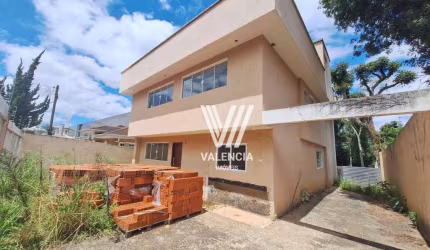 Casa de Rua | 4 Dorms | 360m² priv | 10 Vagas | Cascatinha - Curitiba/PR