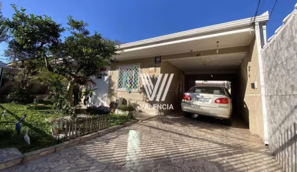 Casa de Rua | 290m² priv | 3 Dorms | 4 Vagas | Capão Raso - Curitiba/PR