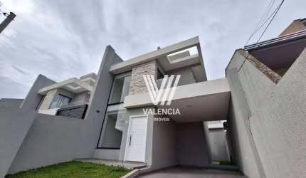 Sobrado de Rua | 3 Dorms | 2 Vagas | 103m² | Xaxim - Curitiba/PR