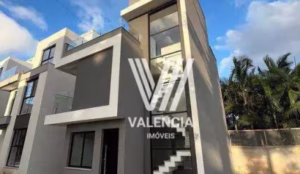 Sobrado em Condominio | 3 Dorms | 2 Vagas | 132m² | Uberaba - Curitiba/PR