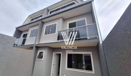 Sobrado de Rua | 3 Dorms | 3 Vagas | 134m² | Fazendinha - Curitiba/PR