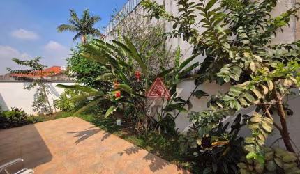 Sobrado com 3 dormitórios à venda, 353 m² por R$ 1.850.000 - Palmas do Tremembé - São Paulo/SP