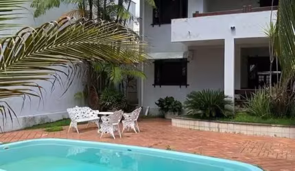 Casa Duplex à Venda em Parque Atlântico - 4 quartos - Ventilada - Area Gourmet