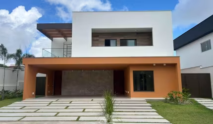 Casa Duplex de Alto Padrão a Venda no Cond. Alphaville em Araçagy - 3 Suítes