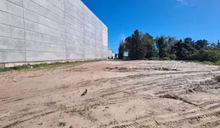 ÓTIMA LOCALIZAÇÃO, EM FRENTE A BR 407  AO LADO MERCADO BAVARESCO RODOVIA DUPLICADA E REVITALIZADA