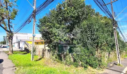 TERRENO DE ESQUINA NO ALTO MARACANÃ. ÓTIMA TESTADA E POTENCIAL PRÓXIMO Á ESTRADA DA RIBEIRA