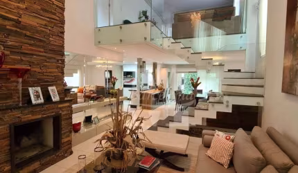 CASA FELICIDADE ALTO PADRÃO CONDOMINIO FECHADO SEMI MOBILIADA PRÓXIMO MADALOSSO PARQUE BARIGUI E TUIUTI