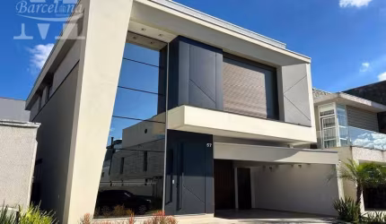 CASA NOVA COM 290M². ALTO PADRÃO. HARMONY VILLAGE CONDOMINUIM. ESPAÇO GOURMET. 3 VAGAS DE GARAGEM.