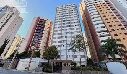 APARTAMENTO EDIFÍCIO JUVEVE, 2 QUARTOS SENDO 1 SUITE COM CLOSET, ANDAR ALTO, ENSOLARADO, VISTA DEFINIDA, JUVEVÊ/CABRAL.