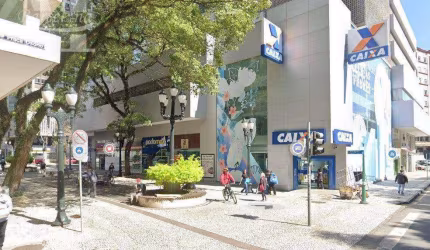 LOJA TÉRREA NA PRAÇA OSÓRIO, AO LADO DA CAIXA ECONÔMICA. CONDOMÍNIO CENTRAL PARK. CENTRO DE CURITIBA