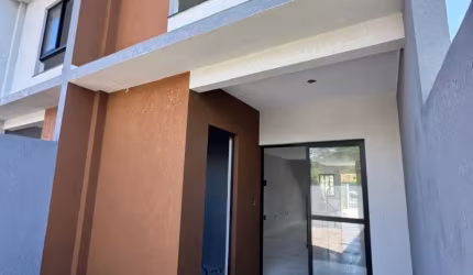 Sobrado duplex 2 dorms - Praia do Moçambique/Florianópolis-SC.  Não financia